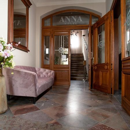 Hotel Anna ベロウン エクステリア 写真